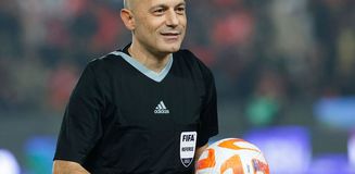 Eski hakem Cüneyt Çakır, Dubai'de mahsur kaldı