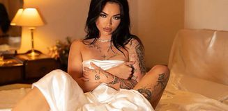 Ünlü futbolcu 21 yaşındaki OnlyFans içerik üreticisine aşık olup yuvasını dağıttı