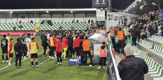 Stattan çıkarılmıştı! Irkçı söylemde bulunduğu iddia edilen taraftarın akıbeti belli oldu