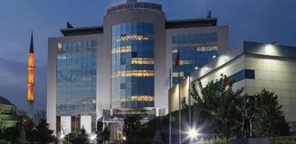 Bayrampaşa'da CHP'li iki meclis üyesi DSP'ye geçti