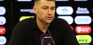 Burak Yılmaz'dan ''Burası babanın çiftliği değil' söylemlerine yanıt