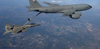 ABD'ye ait KC-135 yakıt ikmal uçağı Irak'ta düştü