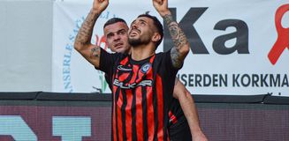 7 maç 7 galibiyet! Adım adım değil, koşarak Süper Lig'e geliyorlar
