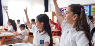 Öğrenciler dikkat! Yeni ders yarın tüm okullarda ilk kez işlenecek