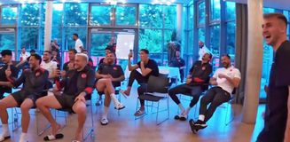 Merih Demiral'dan bomba 'Ölürüm Türkiyem' performansı Merih Demiral'dan bomba 'Ölürüm Türkiyem' performansı