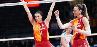 Galatasaray Kadın Voleybol Takımı, CEV Kupası şampiyonu! Galatasaray Kadın Voleybol Takımı, CEV Kupası şampiyonu!