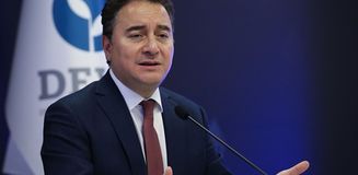 Ali Babacan: Türkiye'nin önünü açacak adım erken genel seçimdir Ali Babacan: Türkiye'nin önünü açacak adım erken genel seçimdir