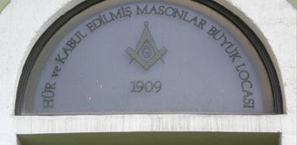 Hür ve Kabul Edilmiş Masonlar Derneğine kayyum atandı Hür ve Kabul Edilmiş Masonlar Derneğine kayyum atandı