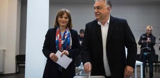 Macaristan'da 16 yıllık Viktor Orban dönemi sona erdi