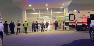 Tartıştığını eşini başından silahla vurup öldürdü Tartıştığını eşini başından silahla vurup öldürdü