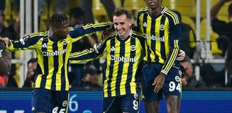 Çaykur Rizespor gözünü Fenerbahçe'ye dikti Çaykur Rizespor gözünü Fenerbahçe'ye dikti