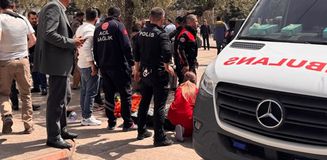 Ortaokulda 9 kişiyi öldüren saldırgan intihar etti Ortaokulda 9 kişiyi öldüren saldırgan intihar etti