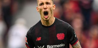 Beşiktaş transferde büyük oynuyor! 25 gole katkı yapan sol bek Grimaldo ile el sıkışıldı