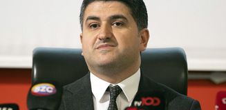 Tutuklanan Ataşehir Belediye Başkanı Onursal Adıgüzel görevinden uzaklaştırıldı