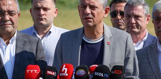 Silivri'ye çıkarma yapan Özgür Özel'in ziyaret etmediği tek isim