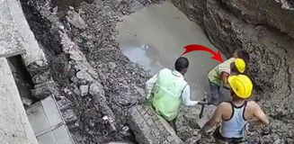 Kazılan çukura düşen işçinin üzerine toprak çöktü