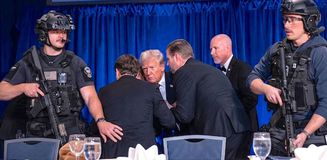 Beyaz Saray, Trump'a yönelik silahlı saldırı girişimi konusunda Demokratları suçladı