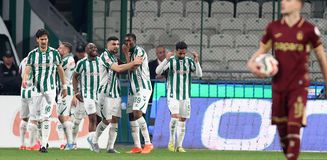 Trabzonspor şampiyonluk yarışında Konya'da yara aldı