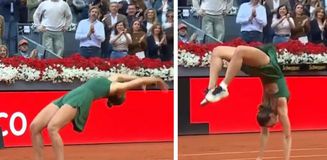 Madrid Açık'ta şampiyon olan Marta Kostyuk zaferini takla atarak kutladı Madrid Açık'ta şampiyon olan Marta Kostyuk zaferini takla atarak kutladı
