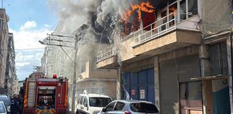Manisa'da yaşlı adam evinde çıkan yangında hayatını kaybetti Manisa'da yaşlı adam evinde çıkan yangında hayatını kaybetti