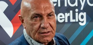 Yüksel Yıldırım'dan İrfan Can Eğribayat'ın geleceği hakkında açıklama Yüksel Yıldırım'dan İrfan Can Eğribayat'ın geleceği hakkında açıklama