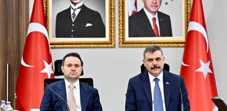 Bakan Gürlek ve Bakan Çiftçi 'Dolandırıcılıkla Mücadele Merkezi' projesini görüştü Bakan Gürlek ve Bakan Çiftçi 'Dolandırıcılıkla Mücadele Merkezi' projesini görüştü