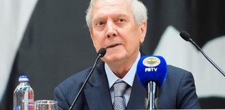 Aziz Yıldırım, Fenerbahçe başkanlığına aday oluyor Aziz Yıldırım, Fenerbahçe başkanlığına aday oluyor