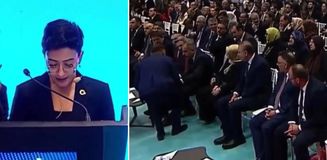 AK Parti Van İl Başkanını kızdıran anons! Israrlara rağmen sahneye çıkmadı AK Parti Van İl Başkanını kızdıran anons! Israrlara rağmen sahneye çıkmadı