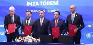 Bakan Kacır tarih verdi: Milli hibrit roketle 2027’de Ay’dayız Bakan Kacır tarih verdi: Milli hibrit roketle 2027’de Ay’dayız