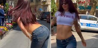 Sokak ortasında dans akımı Türkiye'ye sıçradı, kullanıcılar ikiye bölündü Sokak ortasında dans akımı Türkiye'ye sıçradı, kullanıcılar ikiye bölündü