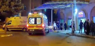 Mardin'de iki grup arasında bıçaklı kavga: 1 ölü Mardin'de iki grup arasında bıçaklı kavga: 1 ölü