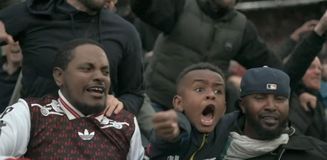 Arsenal ölüp ölüp dirildiği maçta 3 puana uzandı Arsenal ölüp ölüp dirildiği maçta 3 puana uzandı