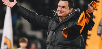 Son 1 maç! Acun Ilıcalı'nın Hull City'si Premier Lig yolunda finale yükseldi