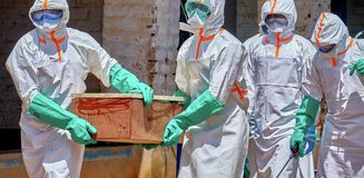 Ebola salgını büyüyor: Vaka sayısı bini aştı, 12 ülke için daha yüksek risk alarmı verildi