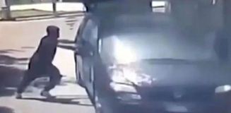 İtalya'da tarım mafyası 4 göçmen işçiyi diri diri yaktı