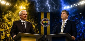 Fenerbahçe Olağanüstü Seçimli Genel Kurulu'nda oy verme işlemi başladı Fenerbahçe Olağanüstü Seçimli Genel Kurulu'nda oy verme işlemi başladı