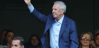 Aziz Yıldırım yeniden Fenerbahçe başkanı oldu Aziz Yıldırım yeniden Fenerbahçe başkanı oldu