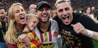 Mertens'ten Galatasaray'a beklenmedik cevap Mertens'ten Galatasaray'a beklenmedik cevap