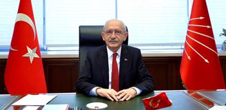 Sanat dünyası Kılıçdaroğlu'na sırtını döndü! Bir tepki de Akbayram ailesinden Sanat dünyası Kılıçdaroğlu'na sırtını döndü! Bir tepki de Akbayram ailesinden