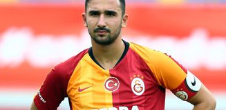 Görüşmeler başladı! Süper Lig devinden Emin Bayram sürprizi Görüşmeler başladı! Süper Lig devinden Emin Bayram sürprizi
