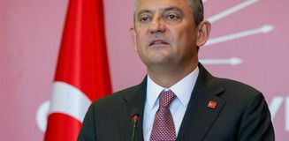 İl Başkanlarının görevden alınmasının ardından Özgür Özel partilileri nöbete çağırdı İl Başkanlarının görevden alınmasının ardından Özgür Özel partilileri nöbete çağırdı