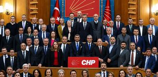 106 milletvekili CHP’den istifa edip Özel’in yeni partisine katılacak 106 milletvekili CHP’den istifa edip Özel’in yeni partisine katılacak