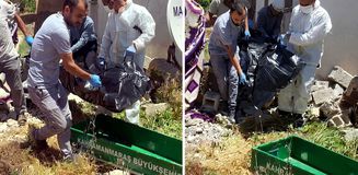 Kokudan rahatsız olan komşuların ihbarıyla cansız bedeni bulundu Kokudan rahatsız olan komşuların ihbarıyla cansız bedeni bulundu