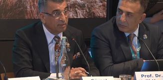 CHP Milletvekili Gürsel Erol'dan Londra’da AK Parti hükümetine övgü dolu sözler: Her ülkenin harcı değil