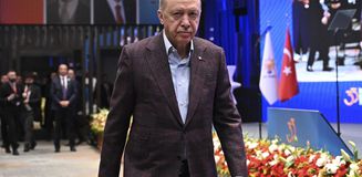 Erdoğan'a 25'inci yıl sürprizi! AK Parti'nin yeni şarkısı ilk kez dinletildi