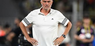 Mourinho gözlerinin yaşına bakmıyor! Tam 7 ayrılık birden
