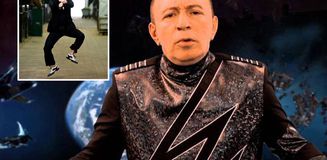 Mustafa Topaloğlu'ndan ‘Gangnam Style’a karşı yeni şarkı: Bambam Star