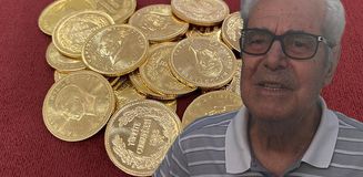 35 yıldır biriktirdiği 1758 Cumhuriyet altınını dolandırıcılara kaptırdı 35 yıldır biriktirdiği 1758 Cumhuriyet altınını dolandırıcılara kaptırdı
