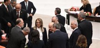 Her şey bir tokalaşmayla başladı! İşte adım adım 'Terörsüz Türkiye' süreci