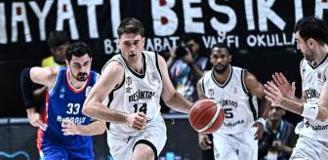 Beşiktaş Fibabanka'dan Anadolu Efes'e 27 sayılık dev fark